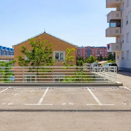 Vk-zadar W Balcony Apartman *