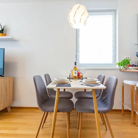 Vk-zadar W Balcony *